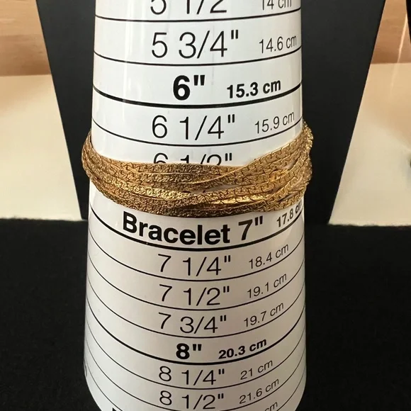 VINTAGE MONET 70s Multi 7 Strand Gold Toned Bracelet 6.5" with Safety Chain - Picture 10 of 11